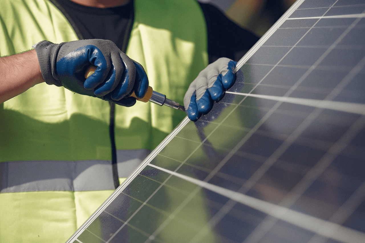 Solar Panels in Irvington: Homeowner’s Ultimate Guide